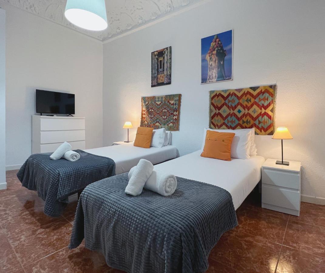 Stay U-Nique Apartments Casanova Barselona Dış mekan fotoğraf